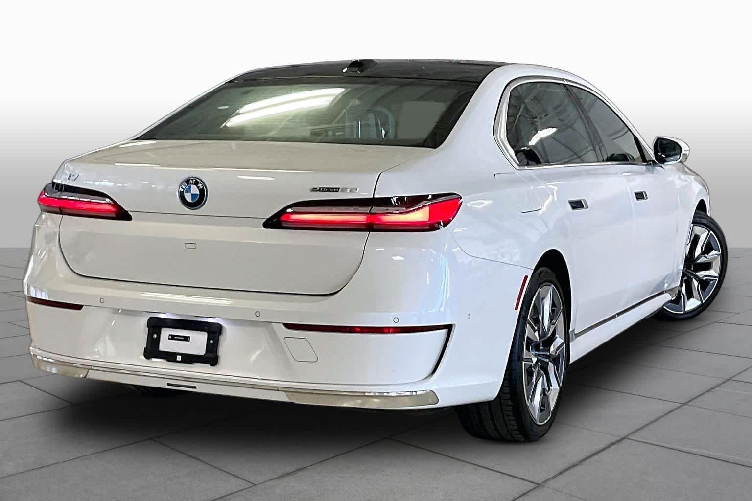 Used 2025 Mineral White Metallic BMW eDrive50 image 12