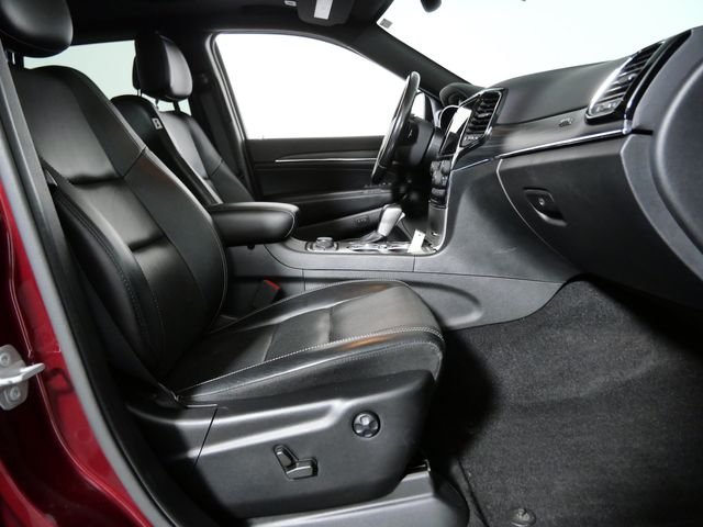 Used 2021 Red Jeep Limited image 9