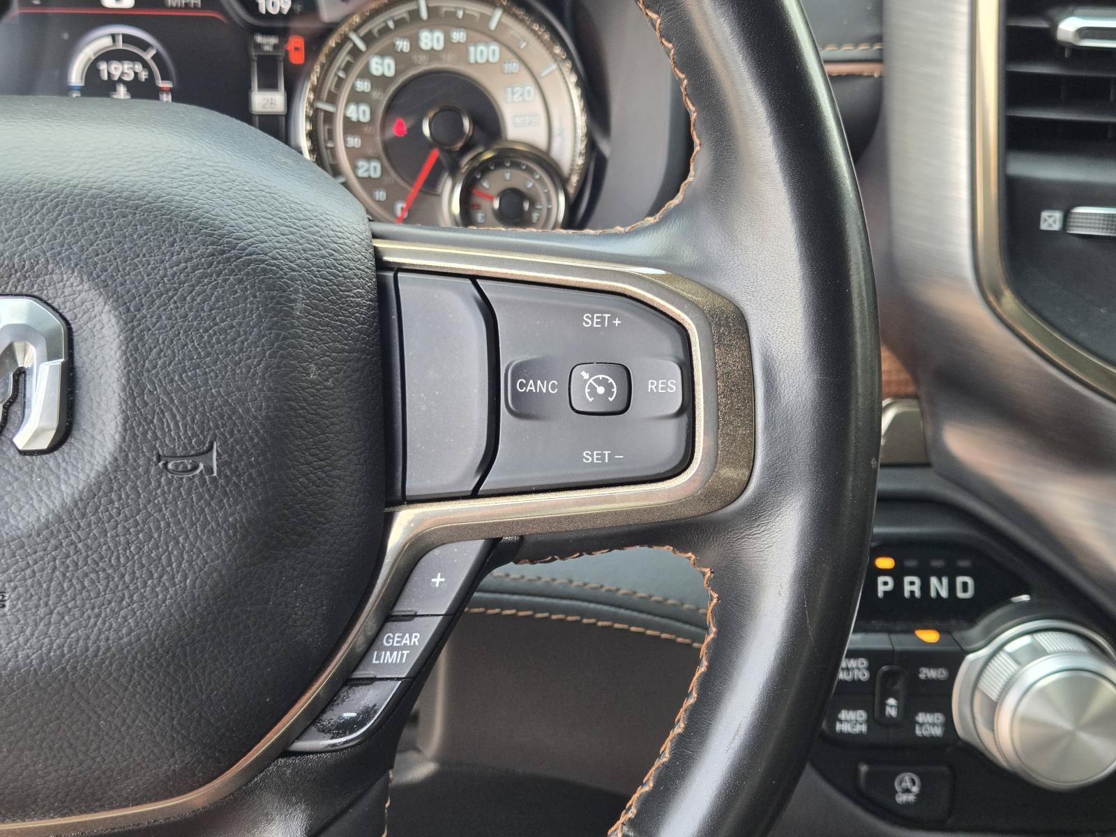 2022 RAM Ram 1500 Pickup Longhorn - Photo 25