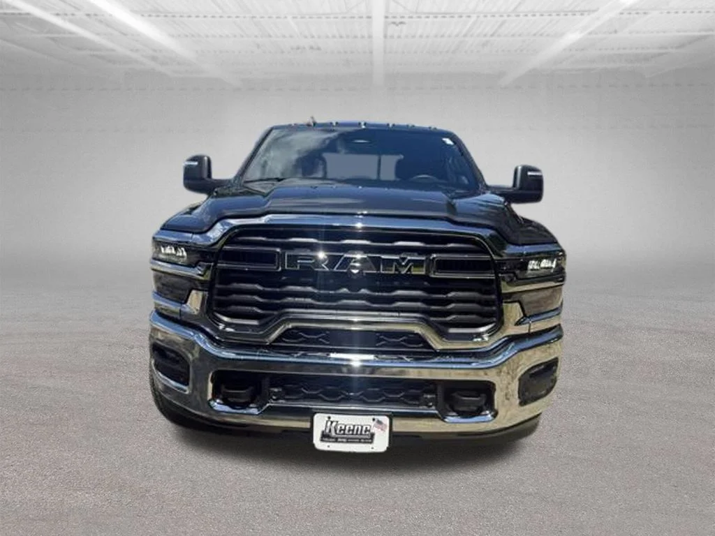 2025 RAM 2500 Tradesman - Photo 2