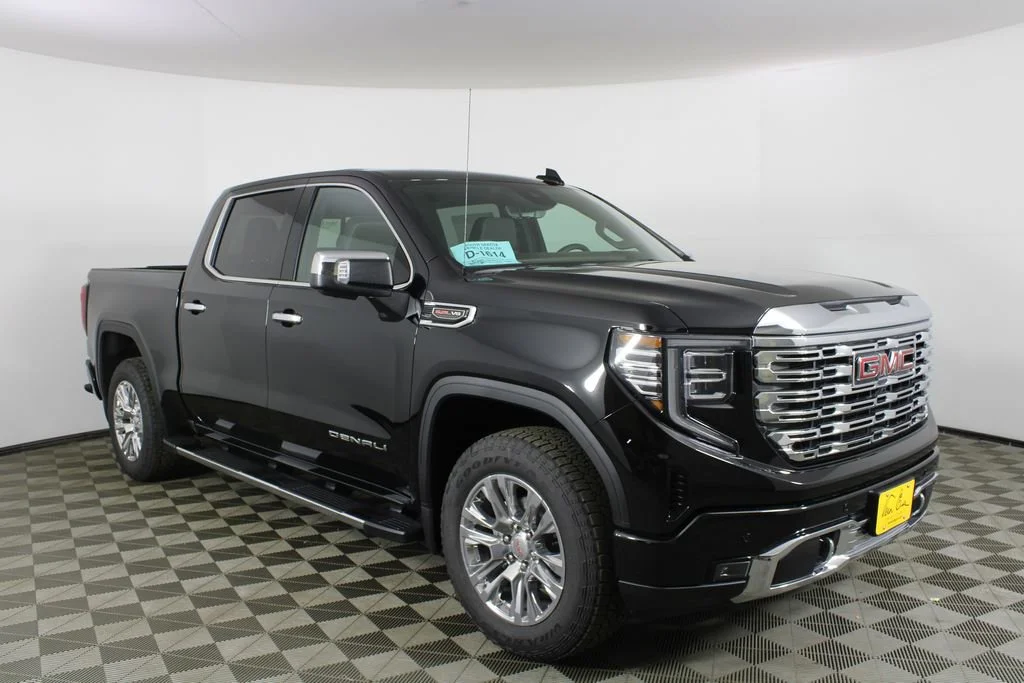 2026 GMC Sierra 4WD Crew Cab Short Box Denali's photo