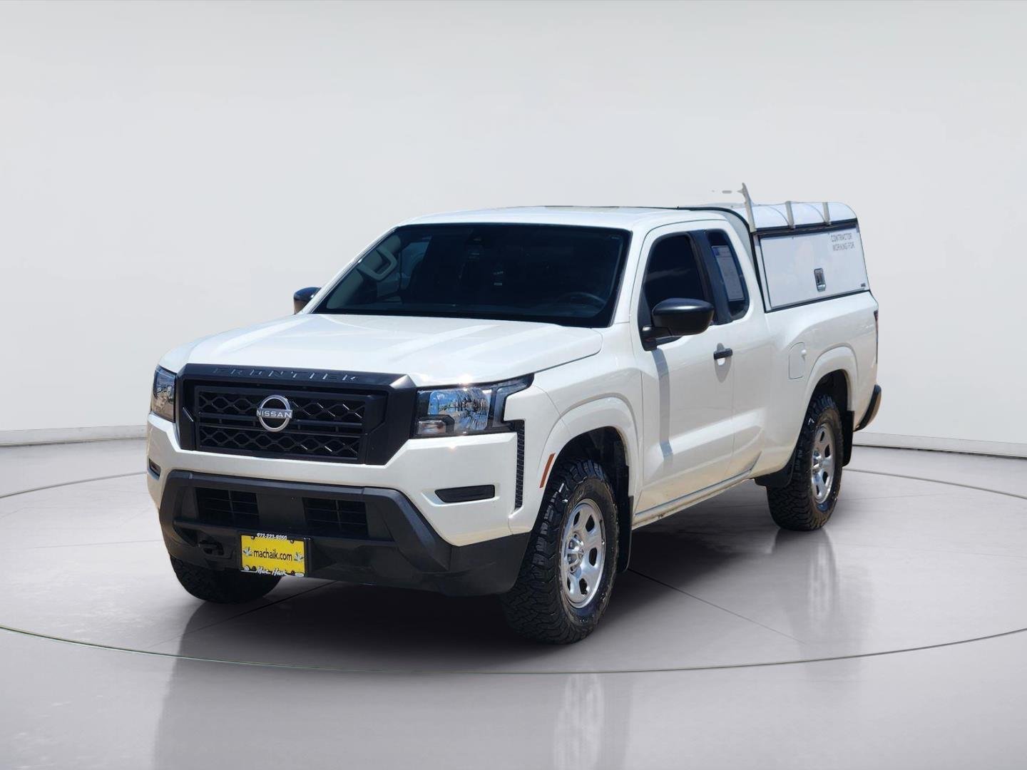 Used 2024 Glacier White Nissan S image 3