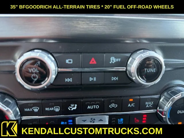 Used 2025 Gray Ford Lariat image 20