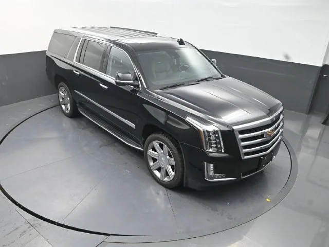 Used 2020 Black Cadillac Premium image 24