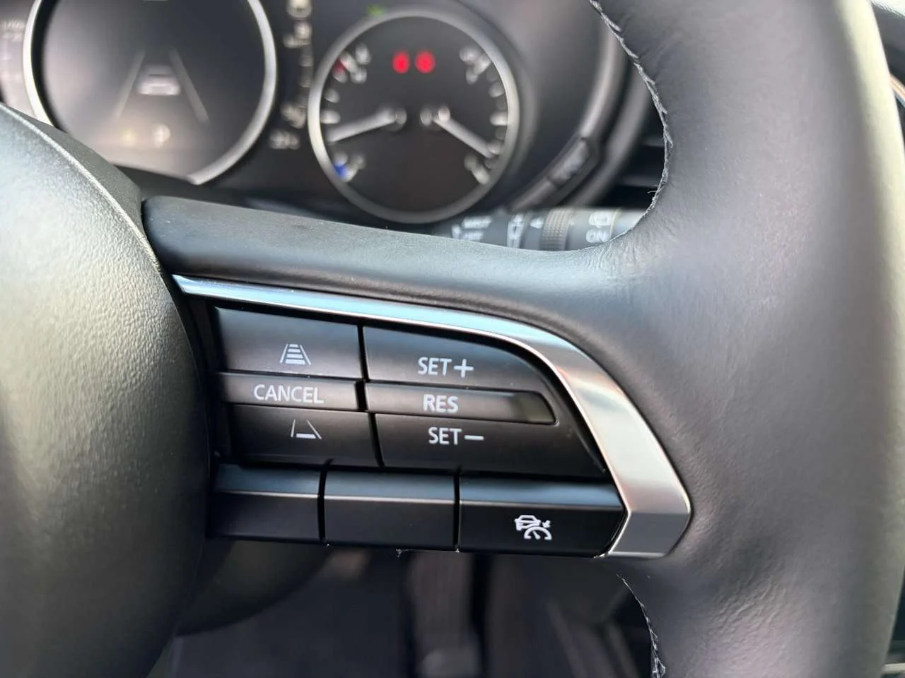 Used 2024 Jet Black Mica Mazda GS AWD AWD GS model! Finance available! image 22