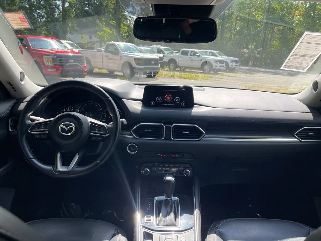 Used 2019 Black Mazda Grand Touring image 10