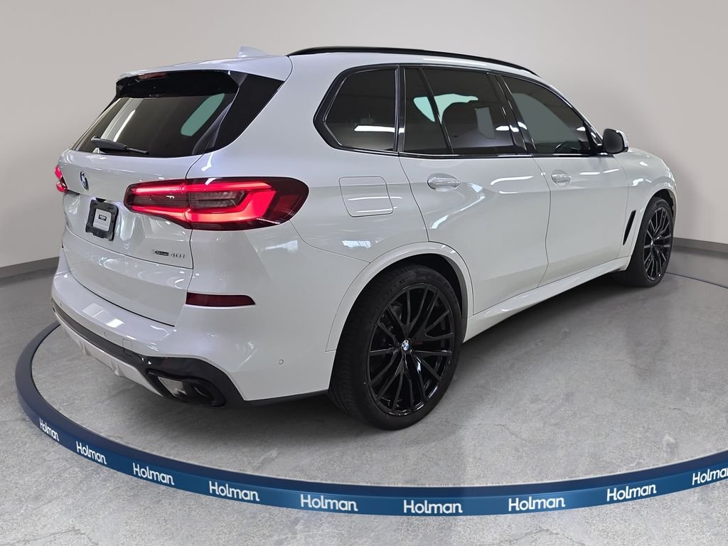 Certified Used 2023 Mineral White Metallic BMW xDrive40i image 6