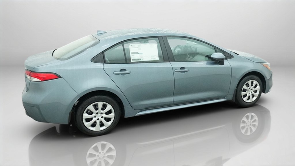 New 2027 Celestite Toyota LE image 8