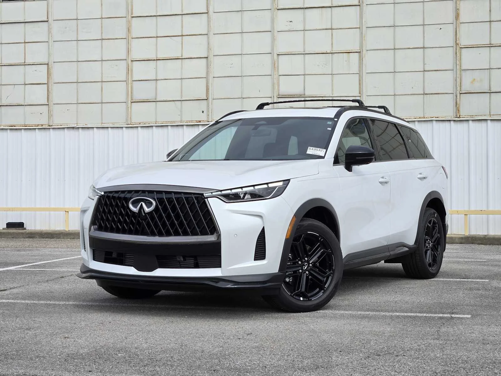 2026 INFINITI QX60 LUXE