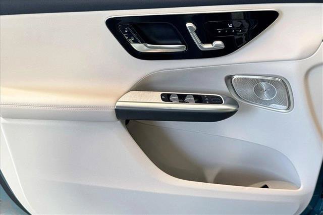 New 2026 Verde Silver Metallic Mercedes-Benz GLC 300 image 46