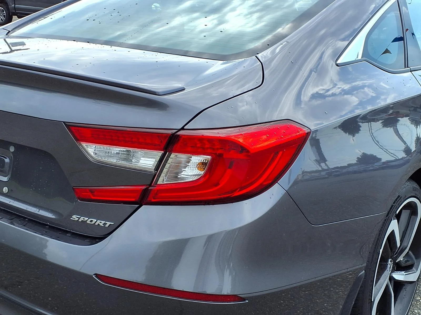Used 2019 Modern Steel Metallic Honda Sport 1.5T image 18