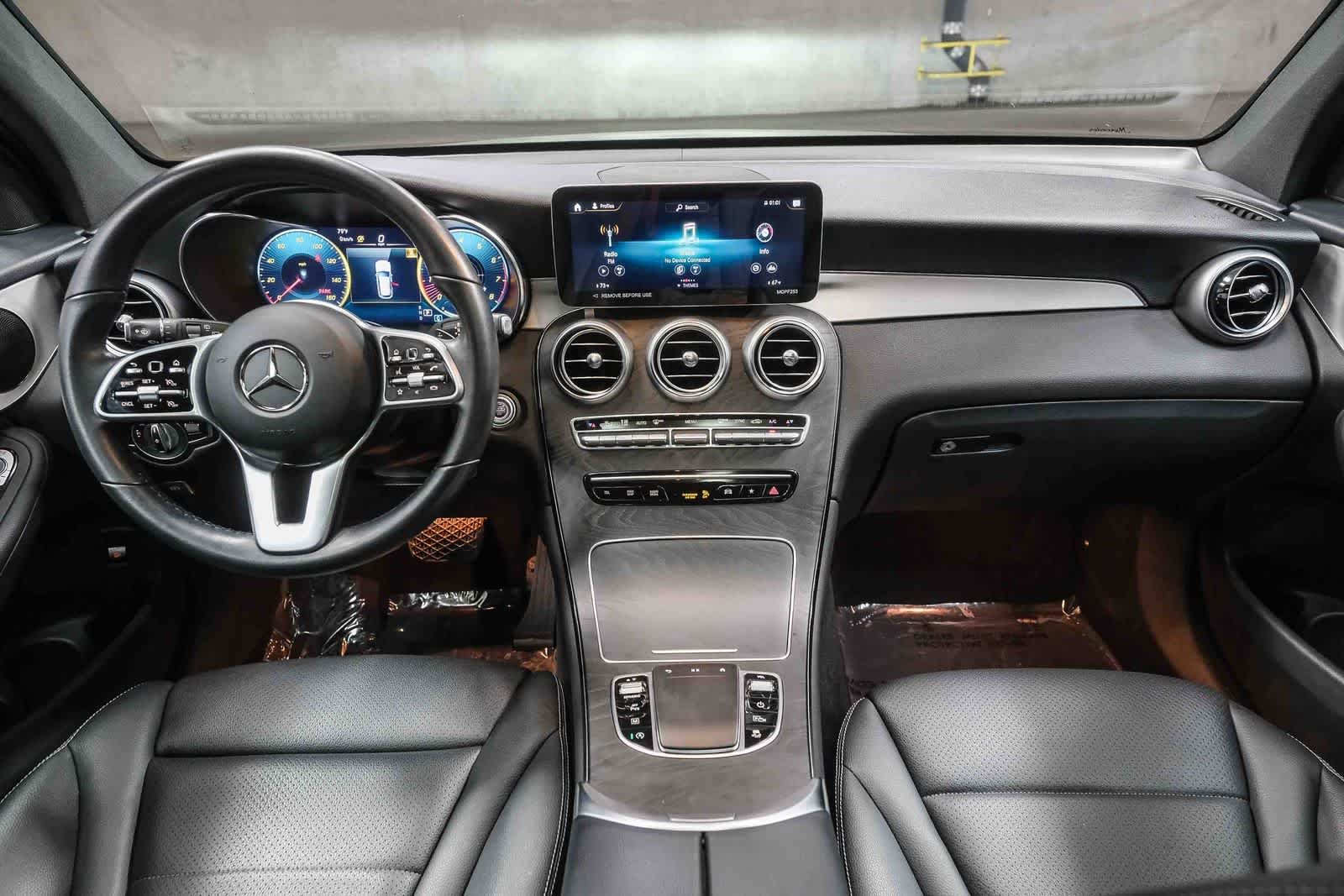 Certified Used 2022 Black Mercedes-Benz GLC 300 image 15