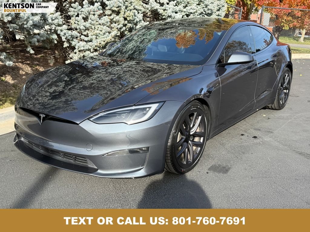 2023 Tesla Model S photo 3