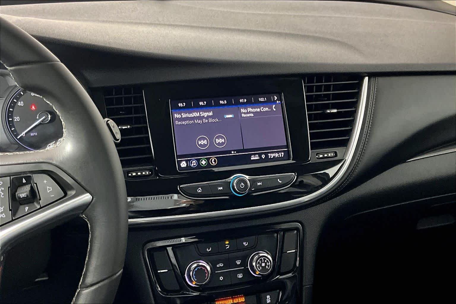 2022 Buick Encore Preferred - Photo 7
