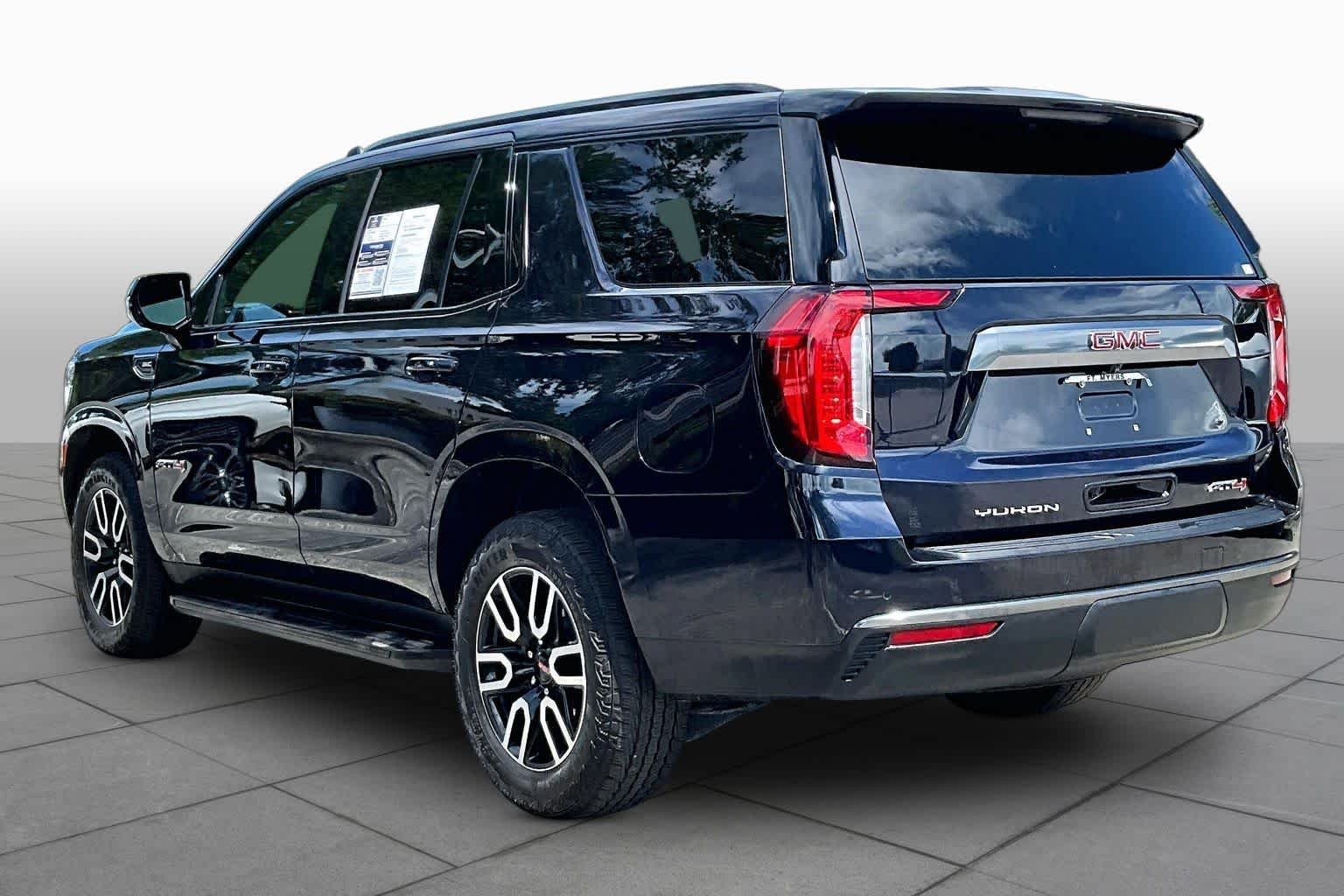 Used 2024 Midnight Blue Metallic GMC AT4 image 12