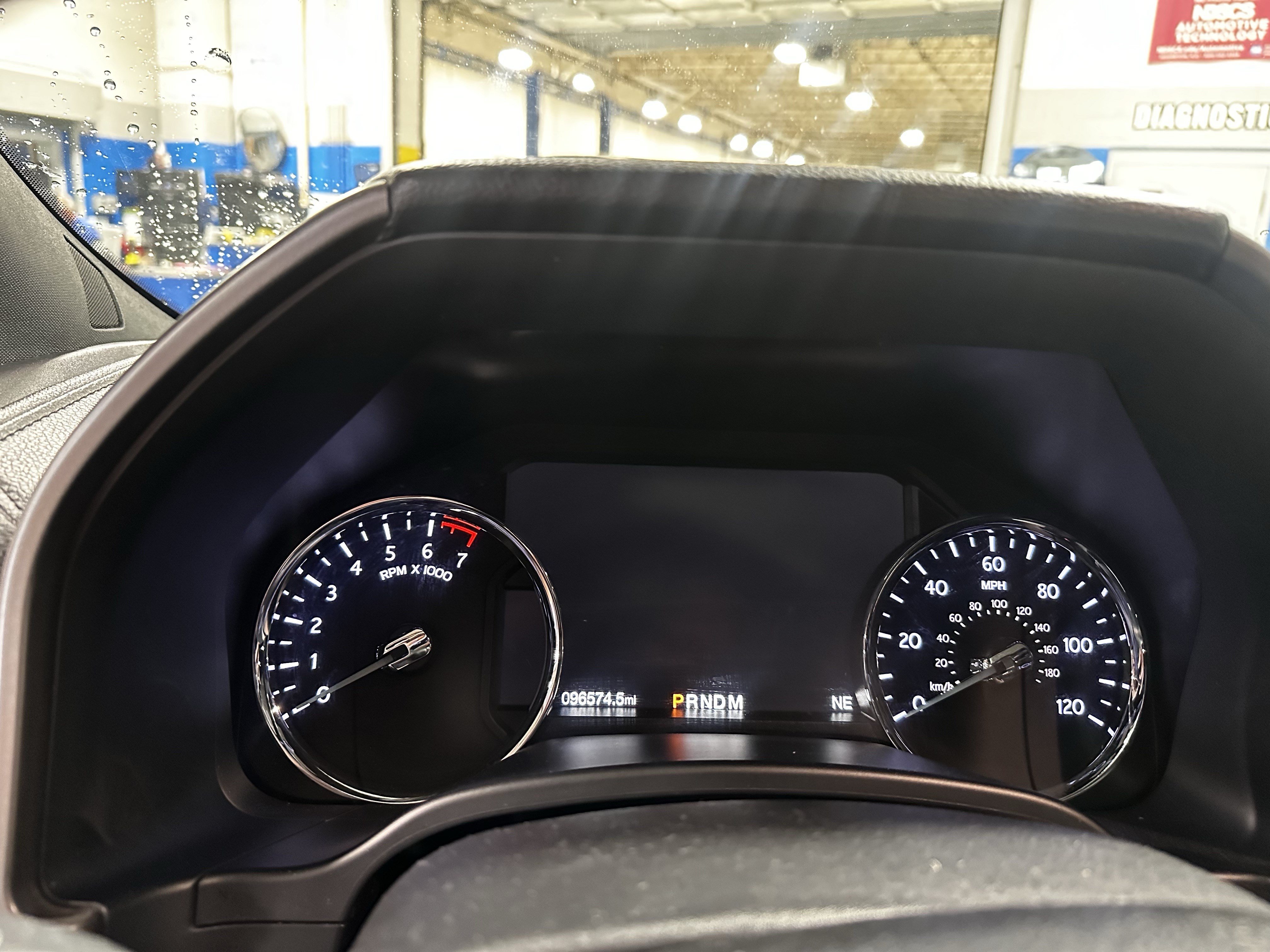 Used 2018 Magnetic Metallic Ford XLT image 6