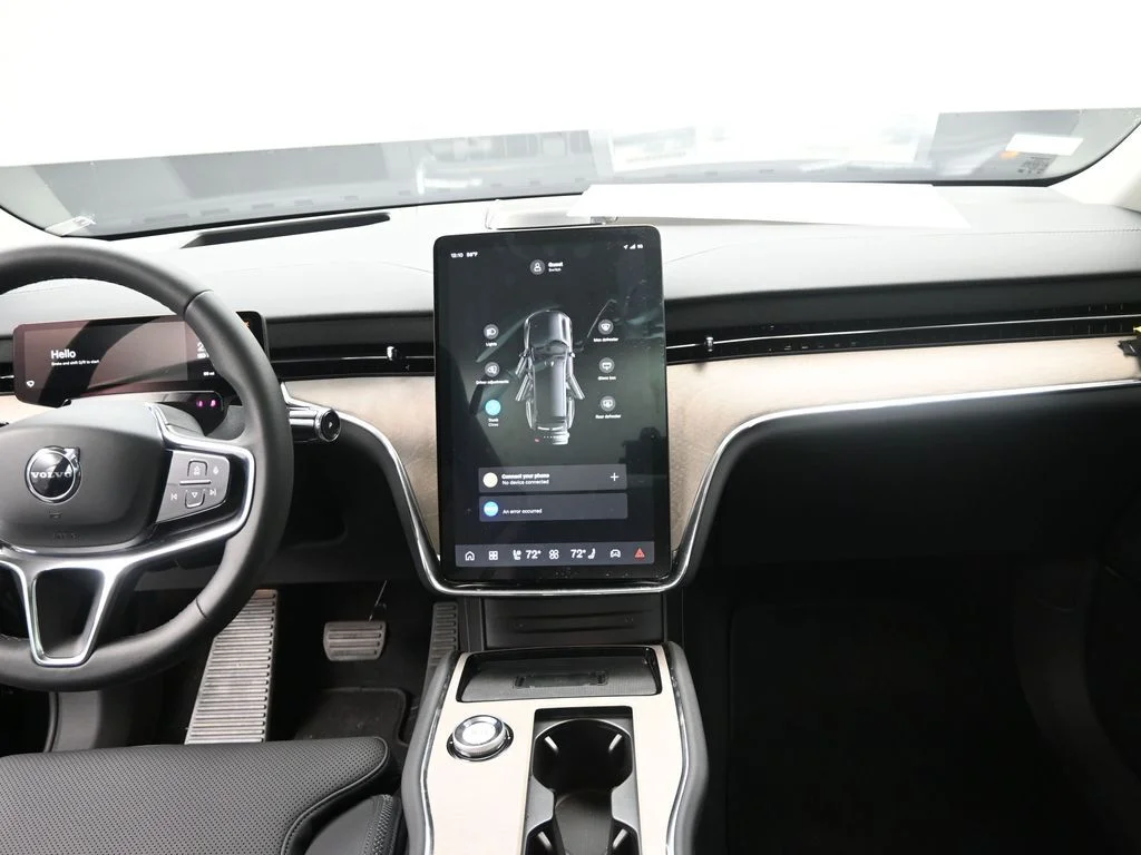 2025 Volvo EX90 Plus - Photo 23