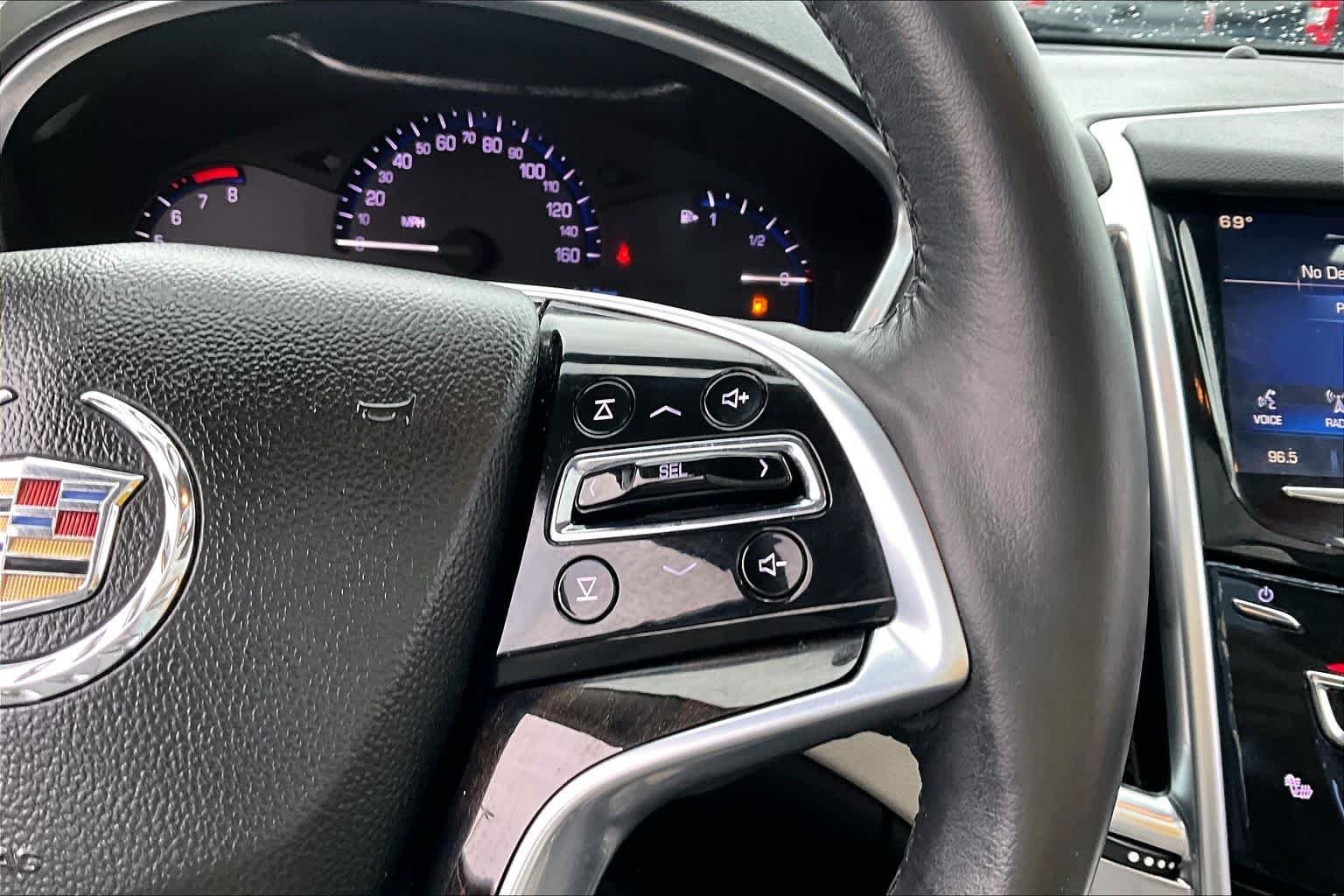 Used 2016 Platinum Ice Tricoat Cadillac Luxury Collection image 25