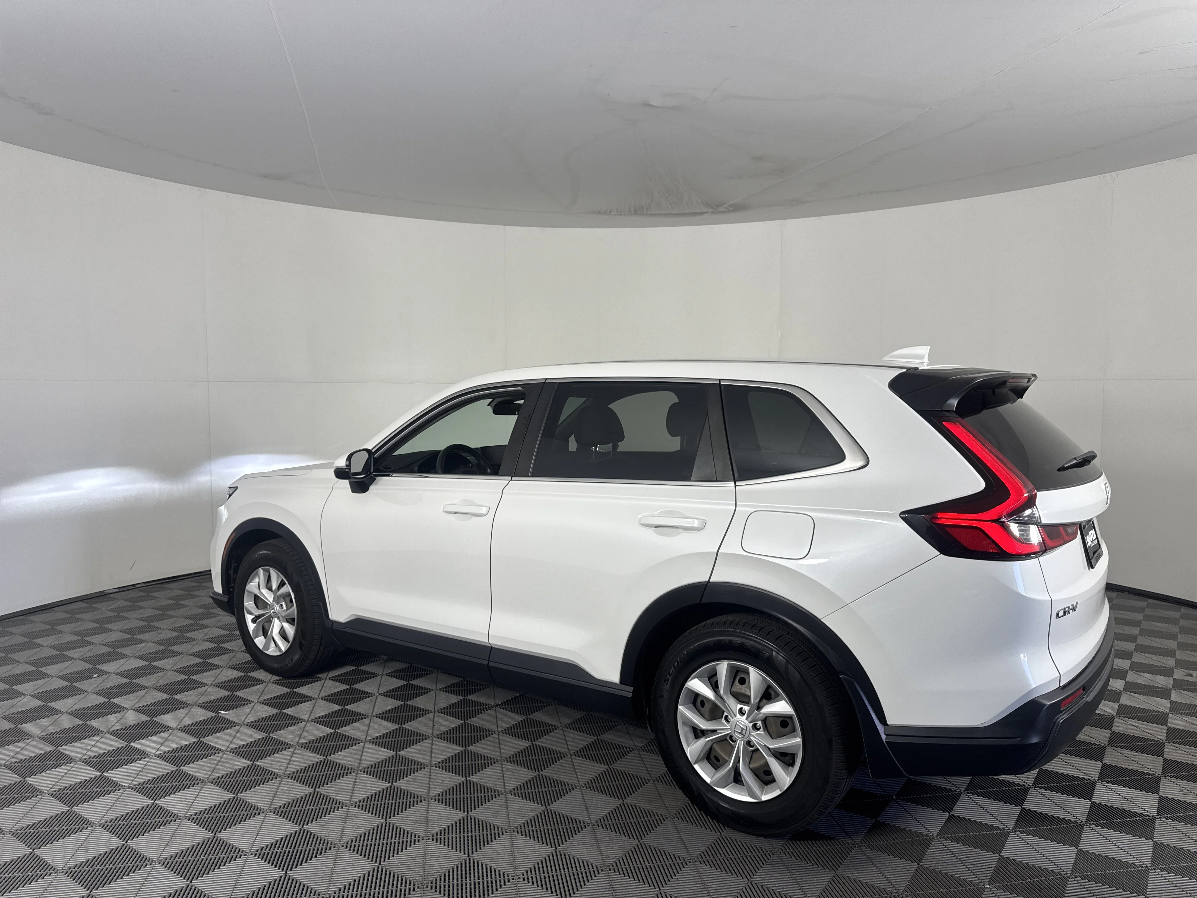 2023 Honda CR-V LX - Photo 7