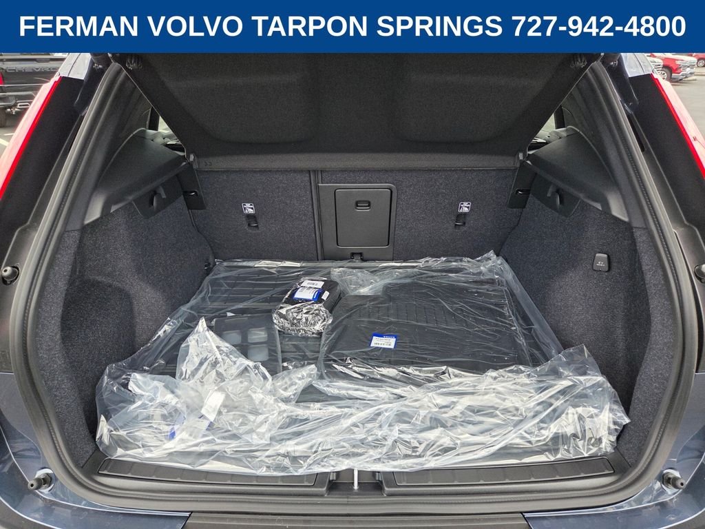2026 Volvo XC40 Ultra - Photo 17