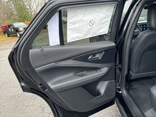 New 2025 Black Chevrolet LT image 20