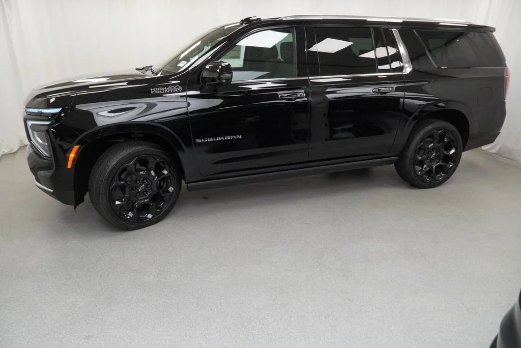 New 2026 Black Chevrolet High Country image 43