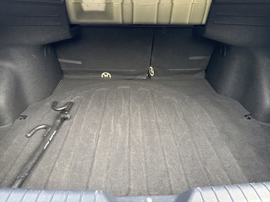 Used 2017 Black Kia LX image 19