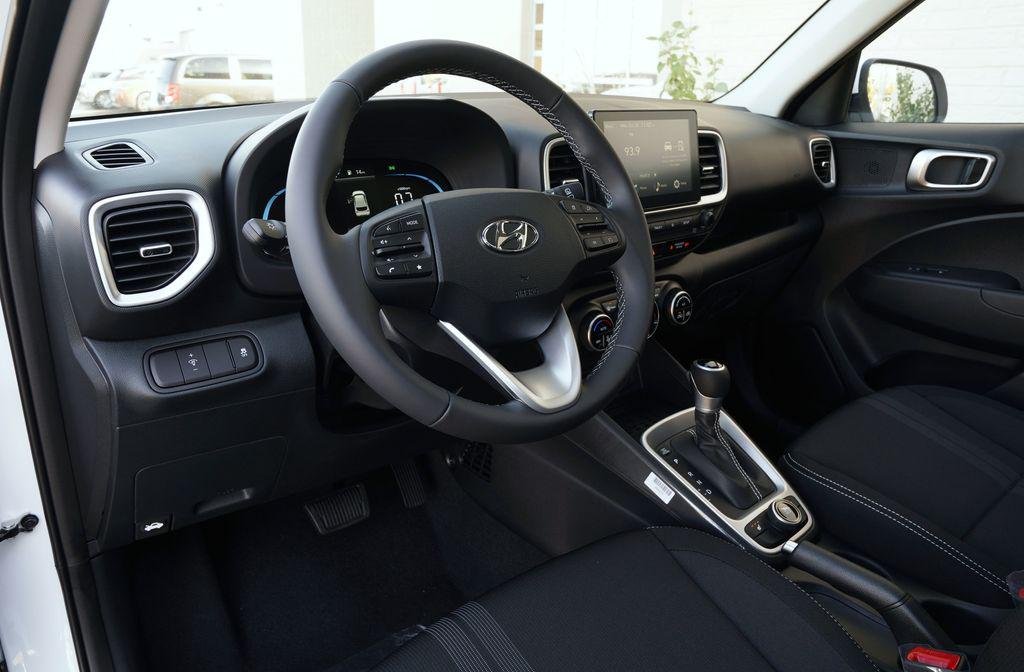 New 2026 Lunar White Hyundai SEL image 11