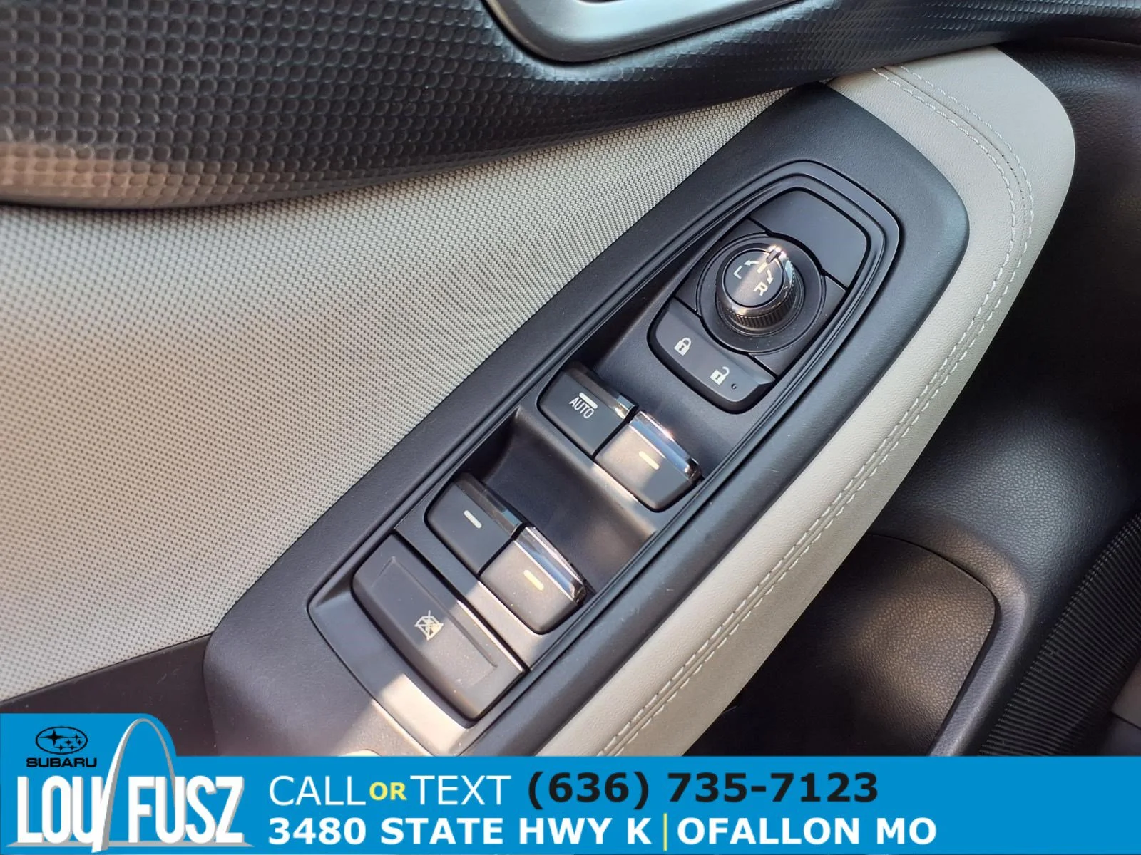 Used 2020 Crystal White Pearl Subaru Base image 20