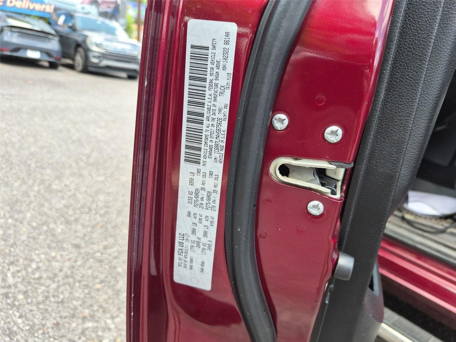 Used 2017 Delmonico Red Pearlcoat Ram Big Horn image 38