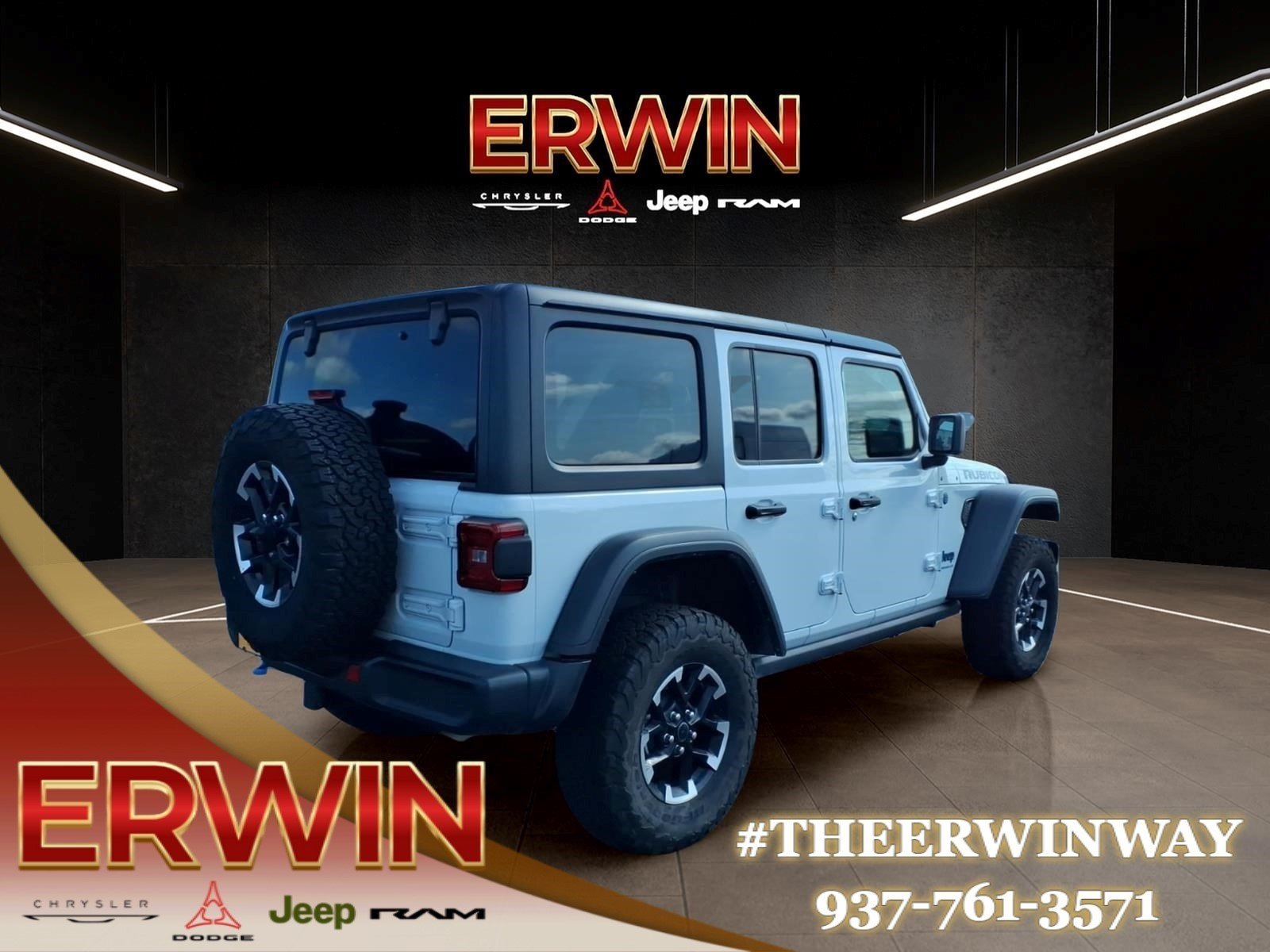 Certified Used 2025 Whit Jeep Rubicon 4xe image 7