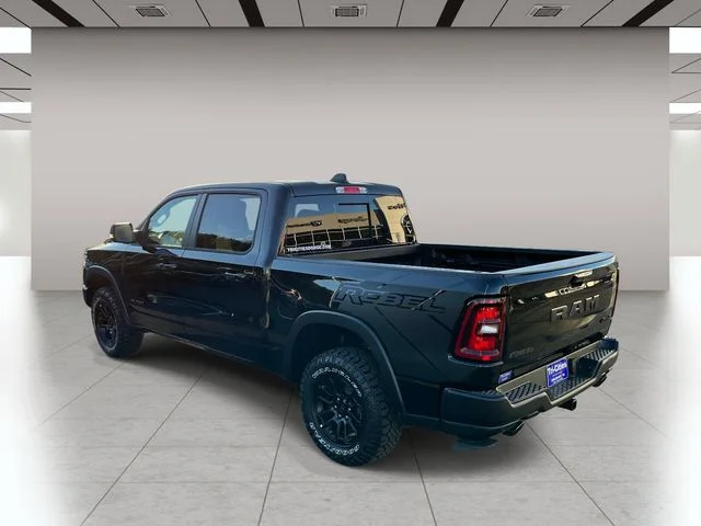 New 2026 Diamond Black Crystal Pearl-Coat Exterior Paint RAM Rebel image 6
