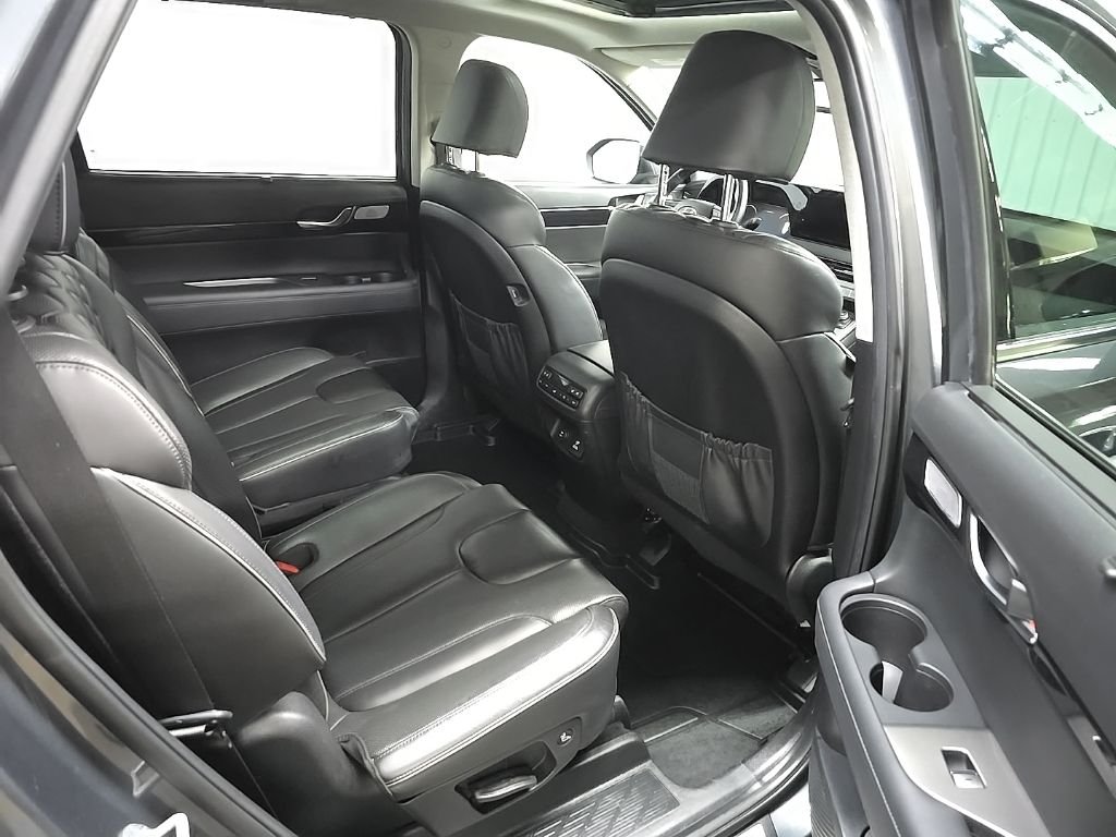Used 2022 Gray Hyundai Limited image 18