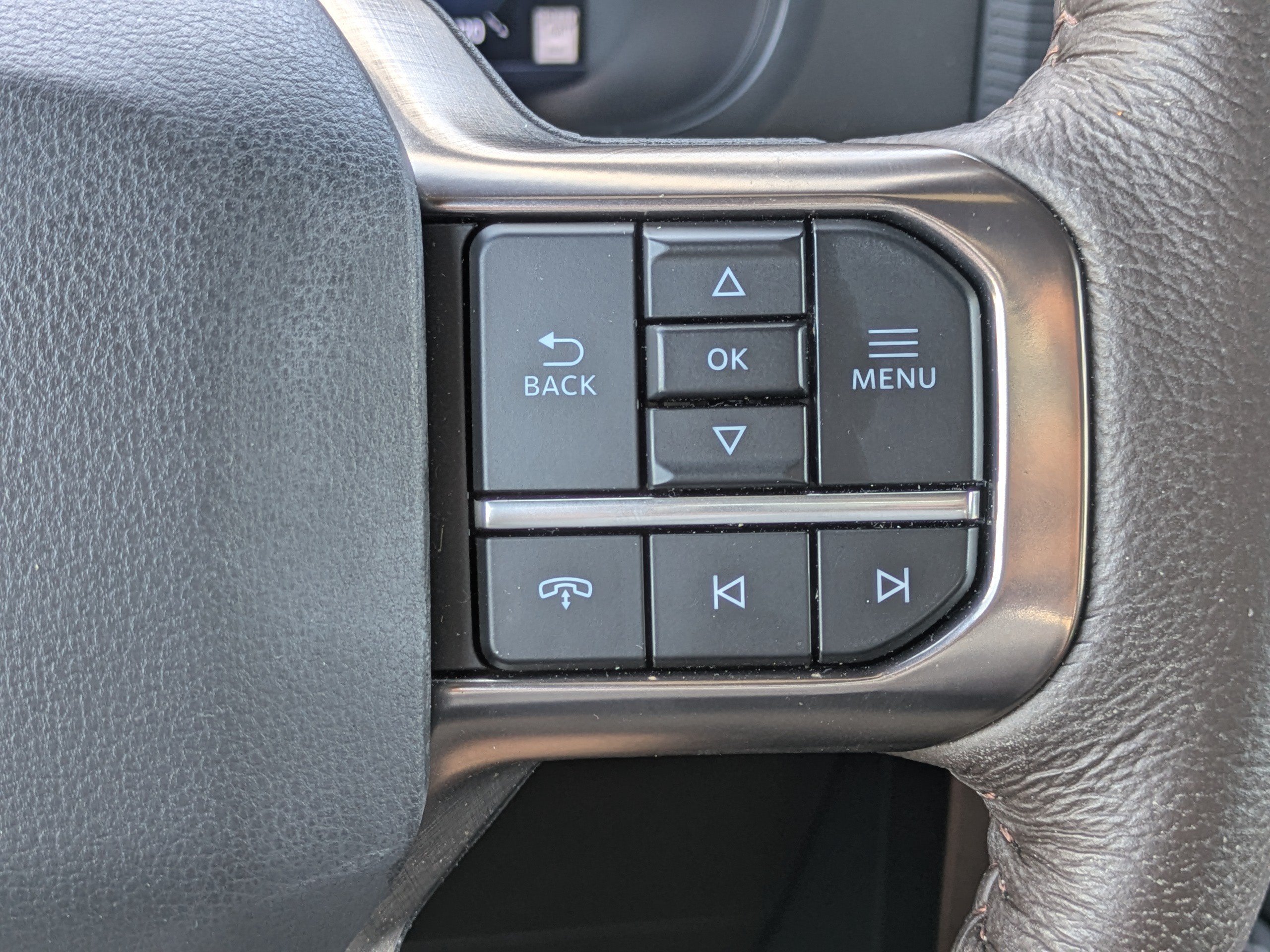 Used 2024  Ford King Ranch image 23