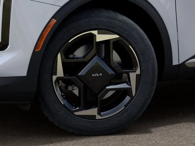 New 2026 White Kia EX image 10