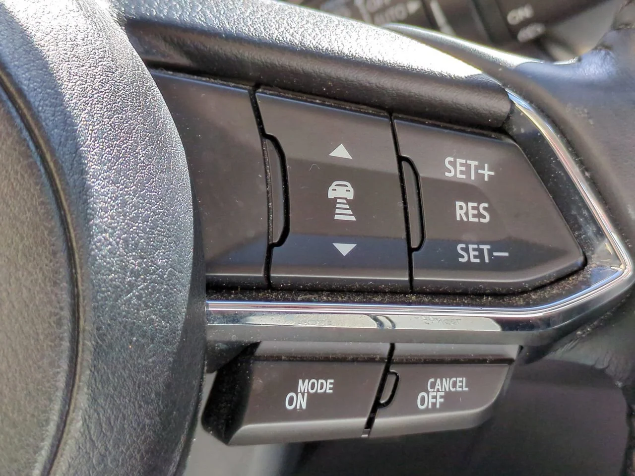 Used 2019 Snowflake White Pearl Mica Mazda Sport image 21