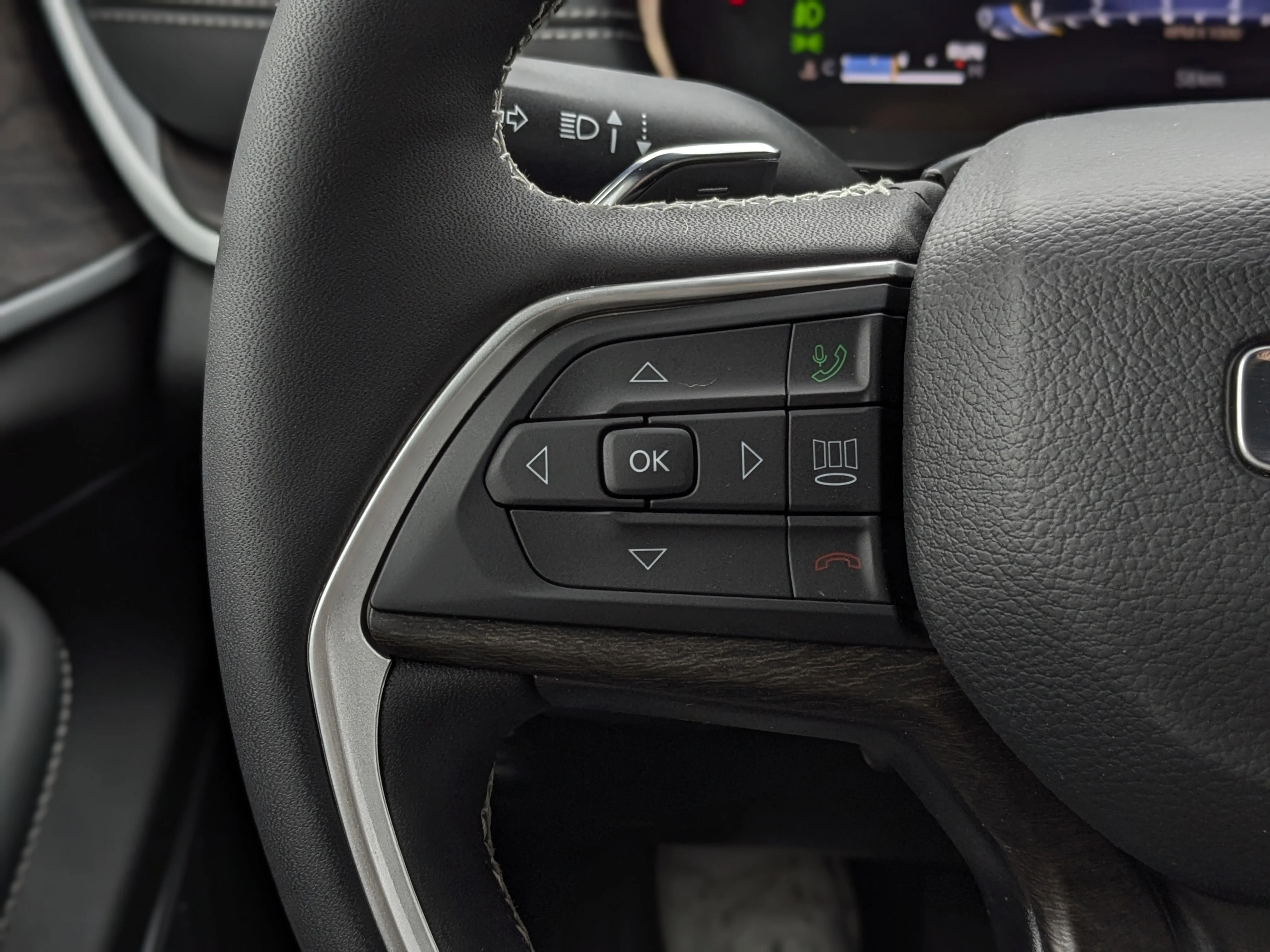 New 2026 Grey Jeep Limited Reserve - - Pano Sunroof - Nappa Lthr - Vent Seats - Tow Pkg - Remote Start & More! image 19