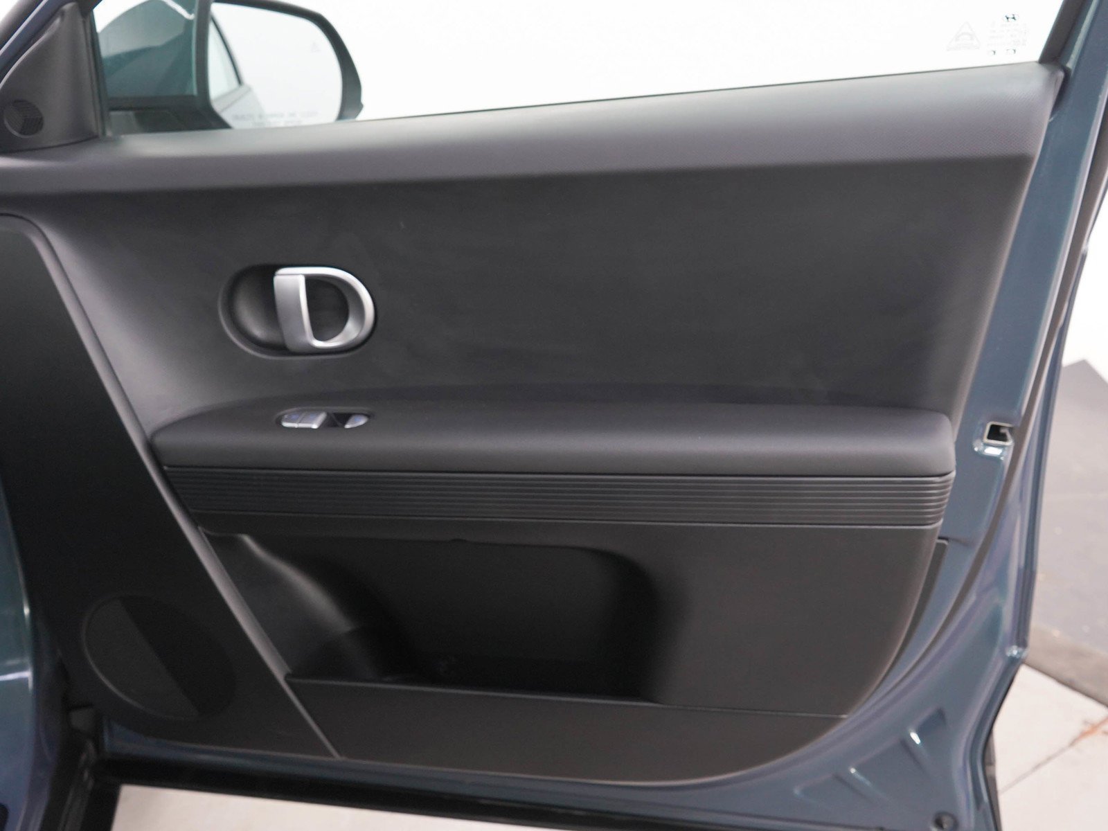 2024 Hyundai IONIQ 5 SEL - Photo 12