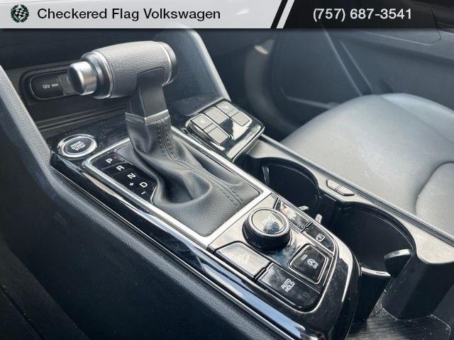 Used 2023 Ebony Black Kia EX image 40