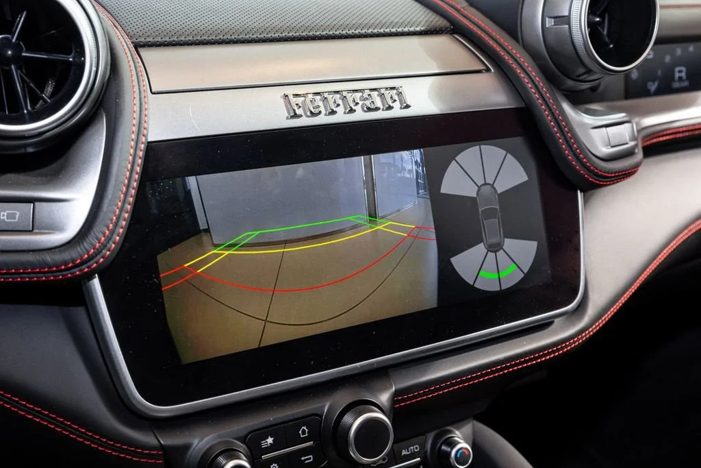 Used 2018 Nero Ferrari V12 image 21