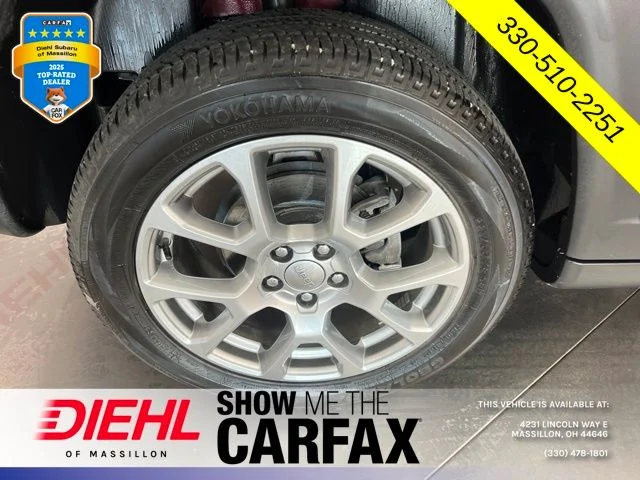Used 2022 Red Jeep Latitude Lux image 12