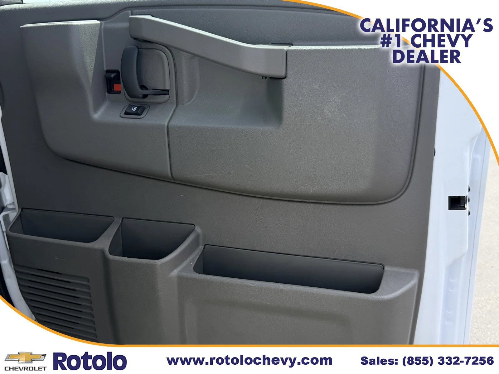 Used 2025 Summit White Chevrolet 1LT image 9