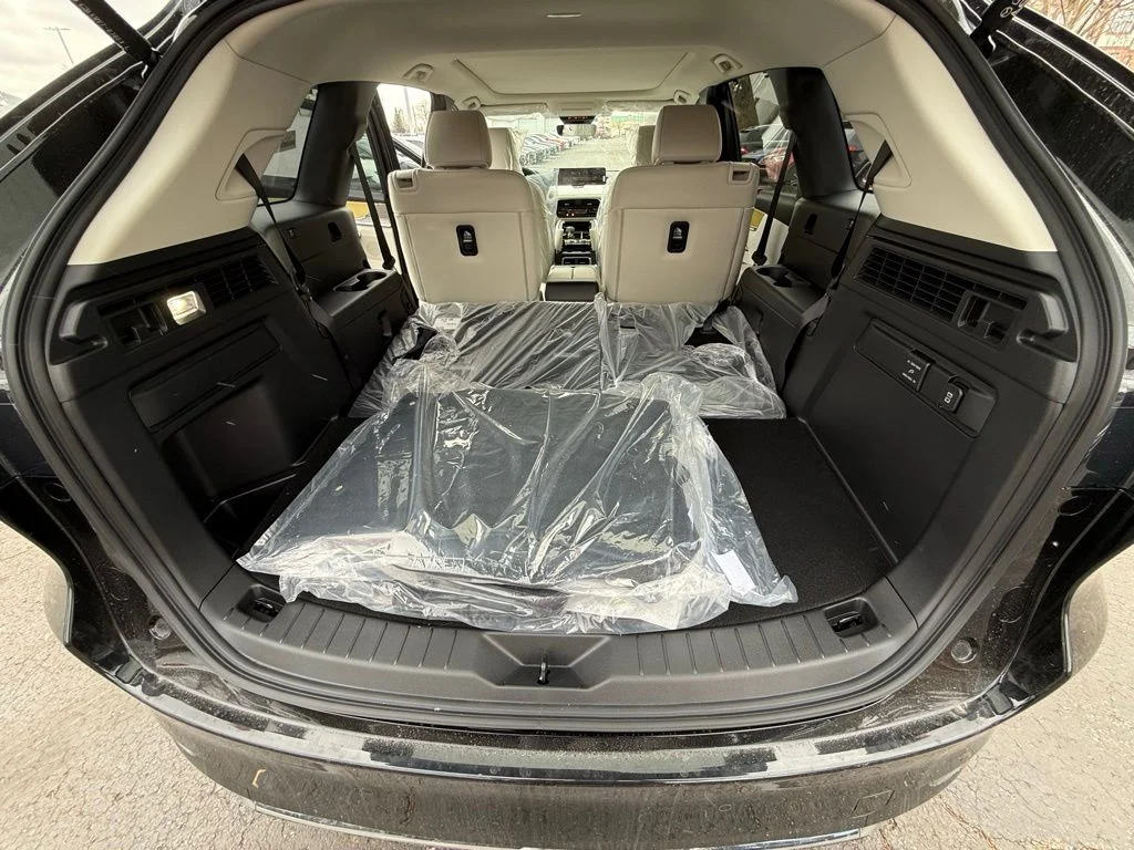 2026 Mazda CX-90 Premium Plus Package - Photo 32