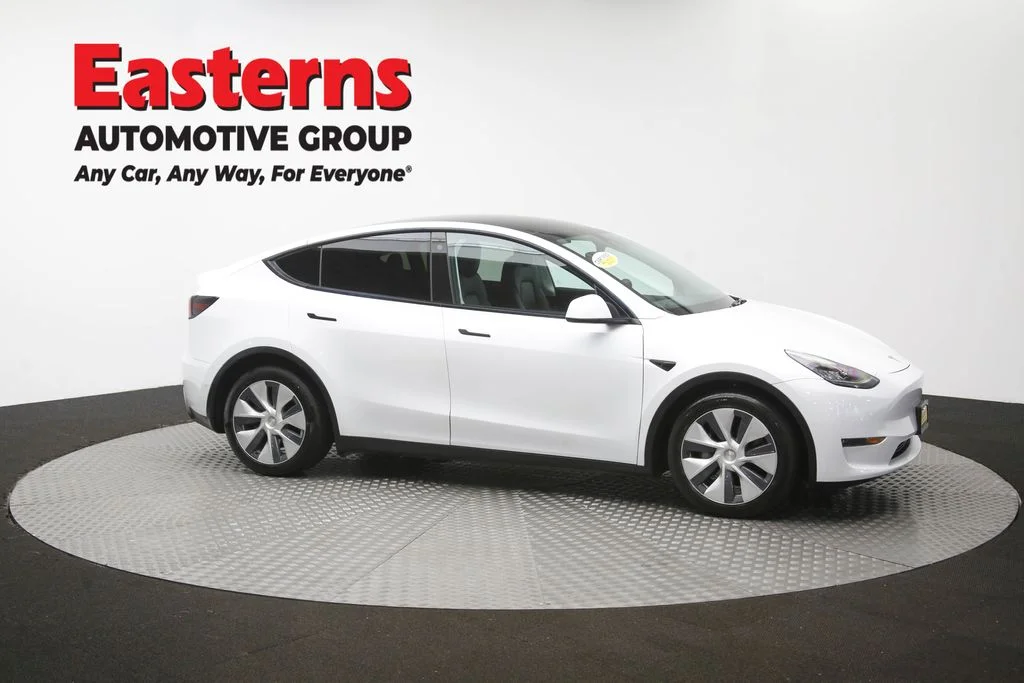 Used 2021 White Tesla Long Range image 44