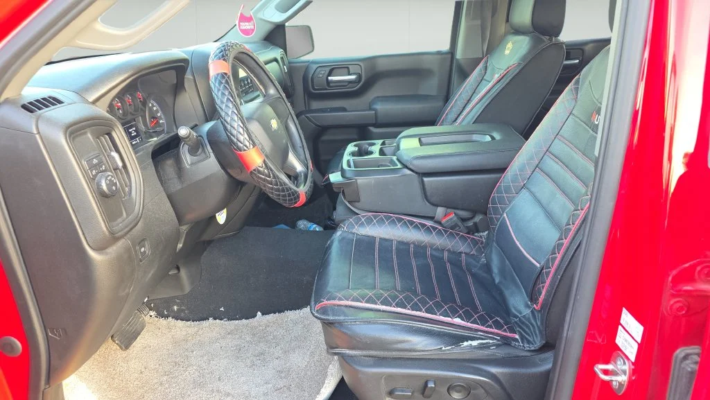 Used 2024 Red Chevrolet Custom image 15