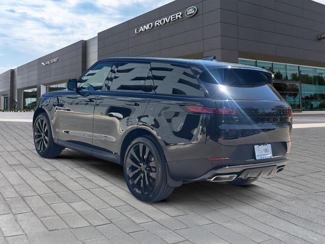 New 2026 Santorini Black Land Rover SE image 3