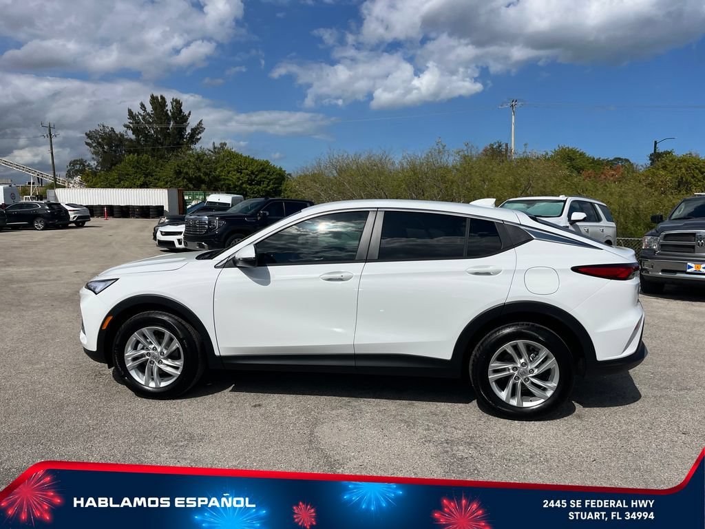 New 2026 Summit White Buick Preferred image 4