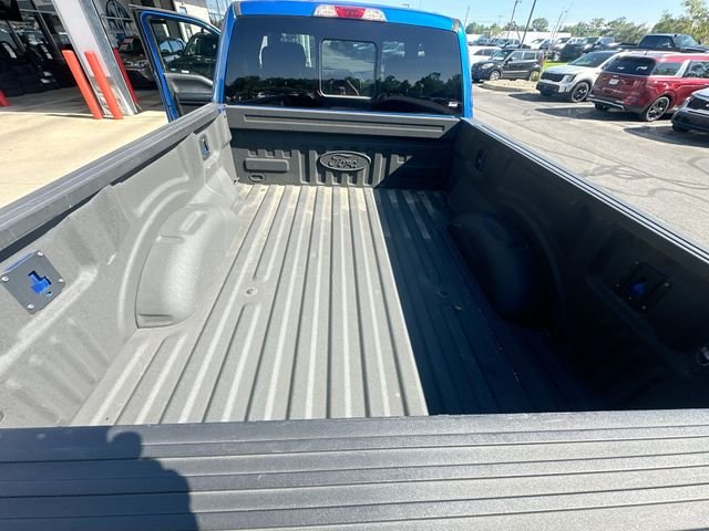 Used 2016 Blue Ford XLT image 21
