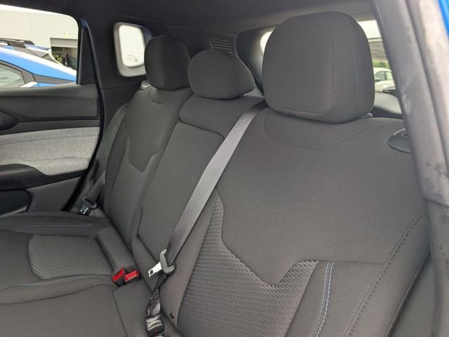 Used 2023 Blue Jeep Sport image 27
