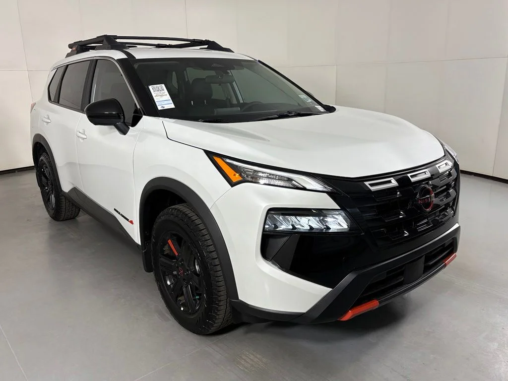New 2026 Everest White Pearl TriCoat Nissan Rock Creek® image 2